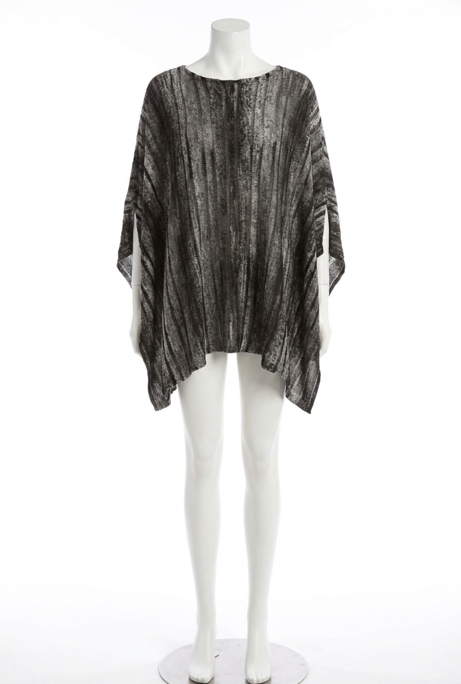 NEW ANGEL color cut-out poncho in black